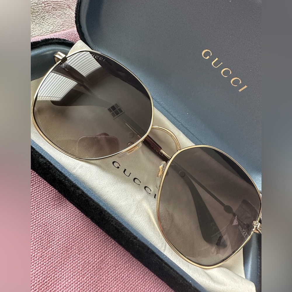 Gucci sunglasses
